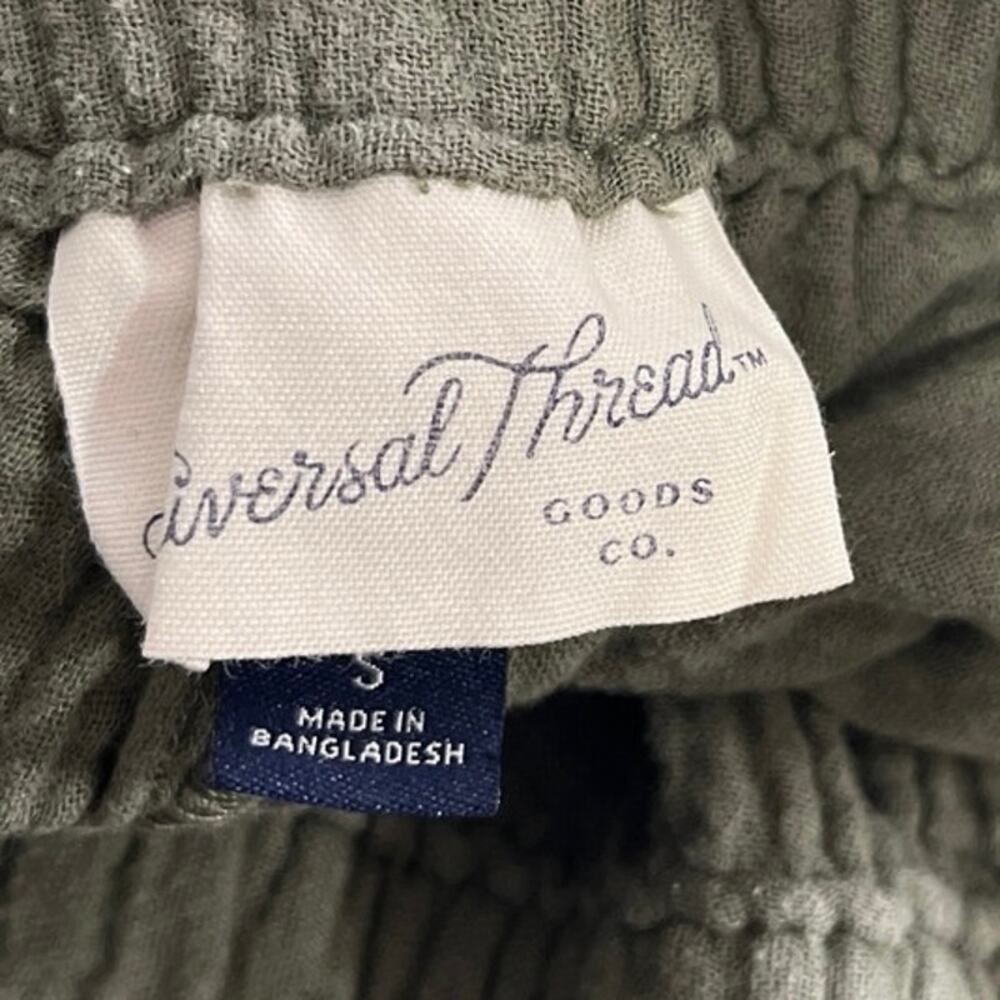 Universal Thread Green High Waisted Pull On Paper… - image 4